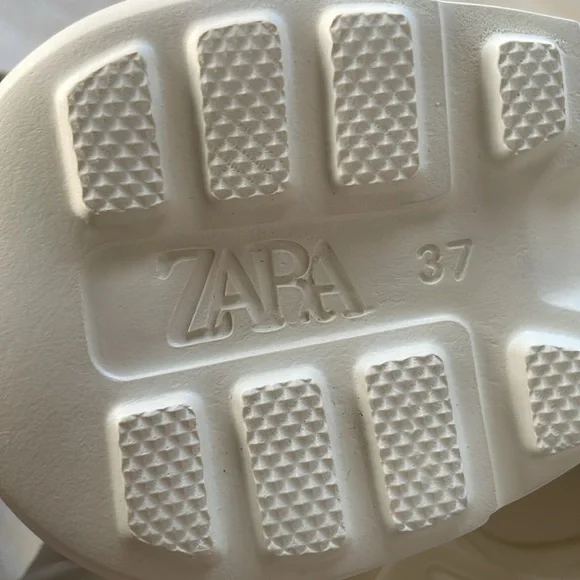 Zara Cream Women's Sneakers - Picture 6 of 7
